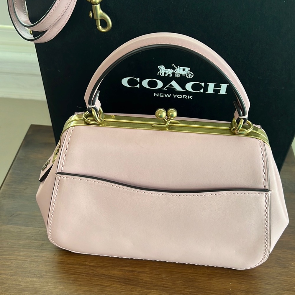 Coach Glovetanned Spring Pink Frame Kisslock Crossbody Bag